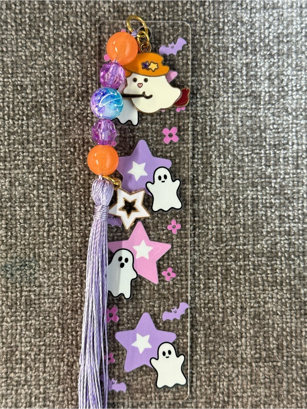 👻 Acrylic bookmark “Ghost” design, beads and 2 Charms. NWOT (Size small ) - Picture 8 of 8